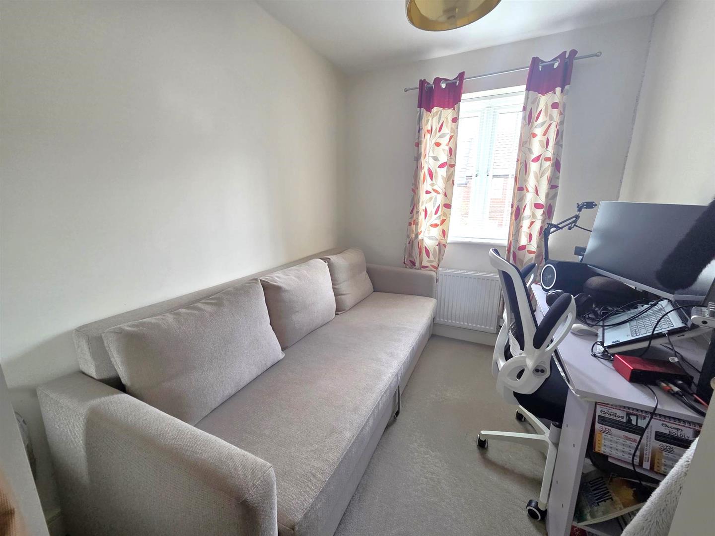 Dragonfly Crescent, Biddenham, Bedford